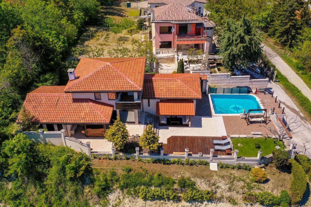 Villa Cook With Sea View - Heated Pool - At Balchik Exterior photo